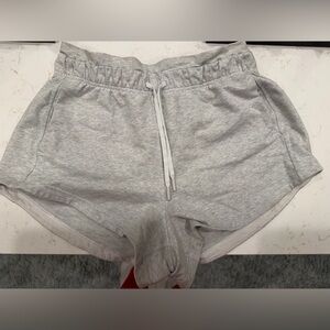lululemon inner glow shorts heathered gray